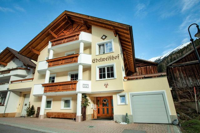 Edelweißhof, Mathon - 4-6 Personen Apartment Ferienwohnung in Österreich