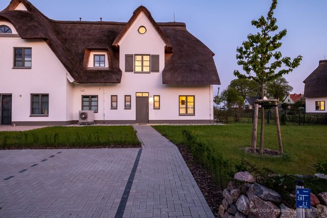Urlaub de luxe unter Reet - Inseldomizil Stolpe -  Ferienhaus in Stolpe auf Usedom