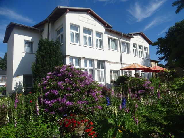 Stranddistel - Haus Gudrun: FeWo 1 - FeWo 1 OG Ferienwohnung in Zinnowitz Ostseebad