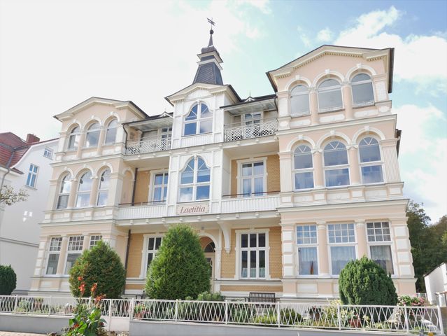 Villa Laetitia, Stelkens - FeWo Stelkens Ferienwohnung in Bansin Ostseebad