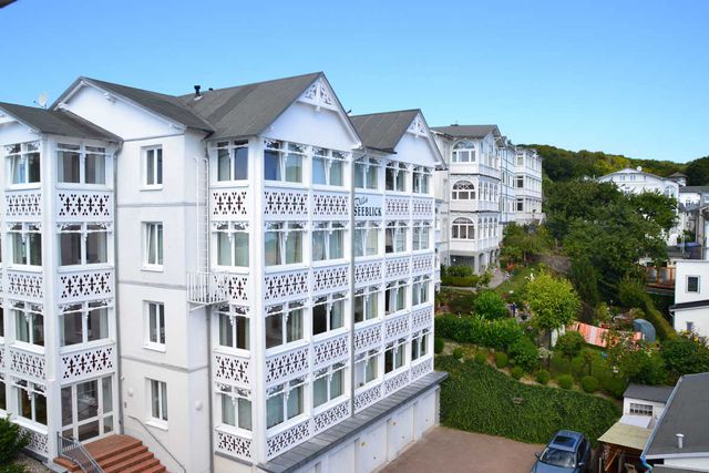 Villa Seeblick, App. 408 - mit herrlichem Meerblic Ferienpark auf Rügen