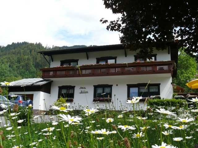 Ritter Anni - Haus Ritter - Üntschenspitze DZ Ferienwohnung  Vorarlberg