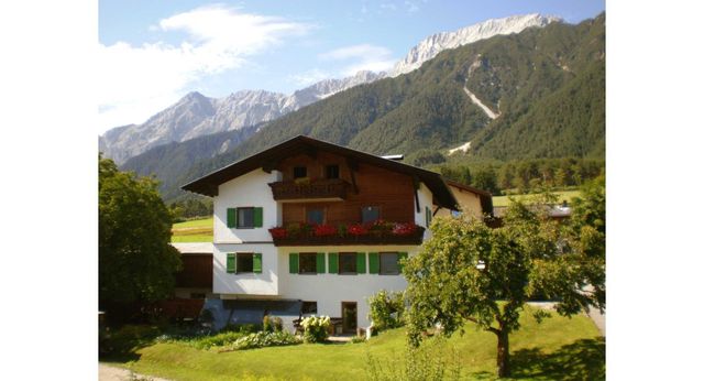 Haus Kassler - FeWo I Ferienwohnung  Tirol