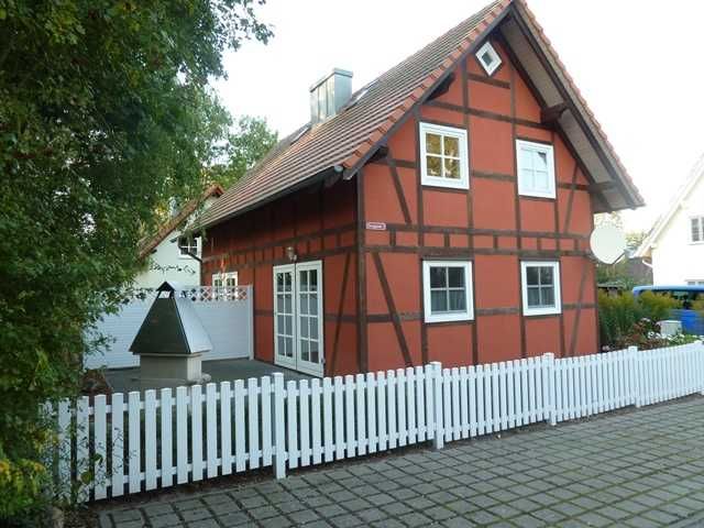 Landhaus Fleesensee - FEWO Reiher Ferienwohnung auf Rügen